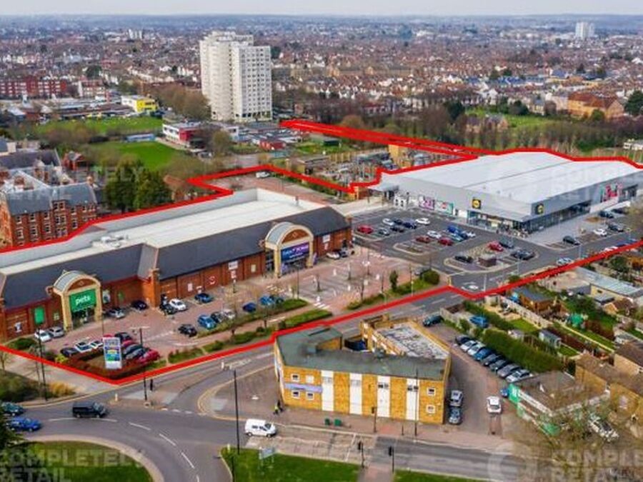 London Road Retail Park photo