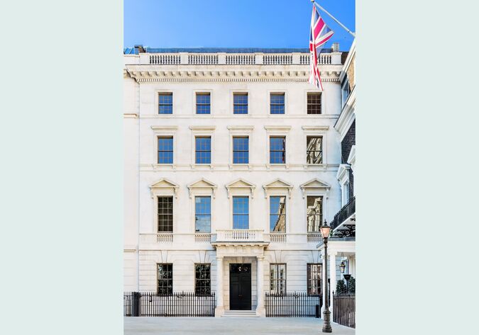 5 St James’s Square image